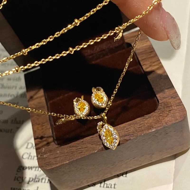 

Ретро винтажные серьги с инкрустацией бриллиантами и листьями желтого бриллианта для женщин, ожерелья, высококачественные легкие роскошные изысканные комплекты ювелирных изделий