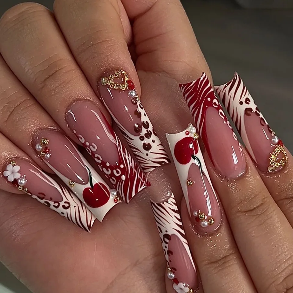 24 piezas de uñas postizas largas cuadradas con diseño francés de leopardo, cerezas 3D y estrellas, desmontables 6