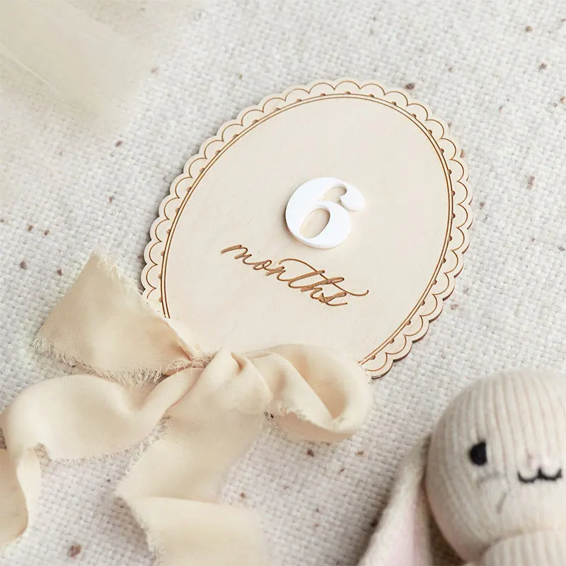 1 Pcs Wooden Ribbon Bow Milestone Card Customized Name Tag Milestone Marker Baby Shower Gift Fill in Your  Name