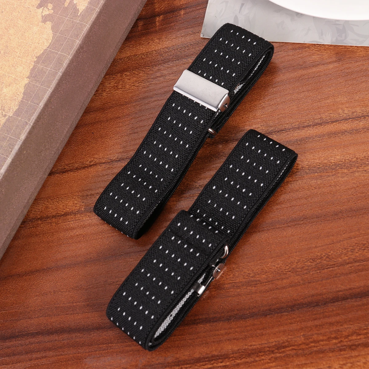 

1Pair Non Adjustable Shirt Armband Unisex Chinlon Durable Shirt Stay Belt Anti-Slip Clip for Formal Shirts Coffee