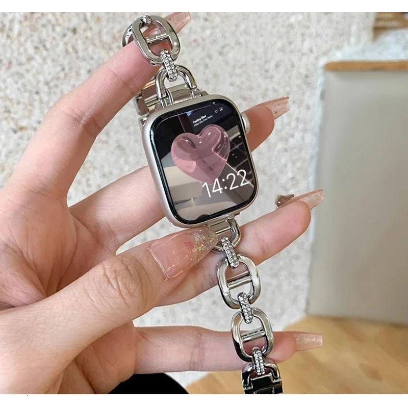 

Women Bracelet for Apple Watch 8 Band Ultra 49mm 41mm 45mm Diamond Steel Strap IWatch Series 8 7 6 5 4 3 SE 38mm 42mm 40mm 44mm