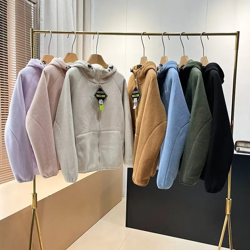 

Утепленная флисовая женская куртка: новинка осенне-зимнего сезона, комфортная, теплая, с капюшоном, повседневная толстовка из флиса.