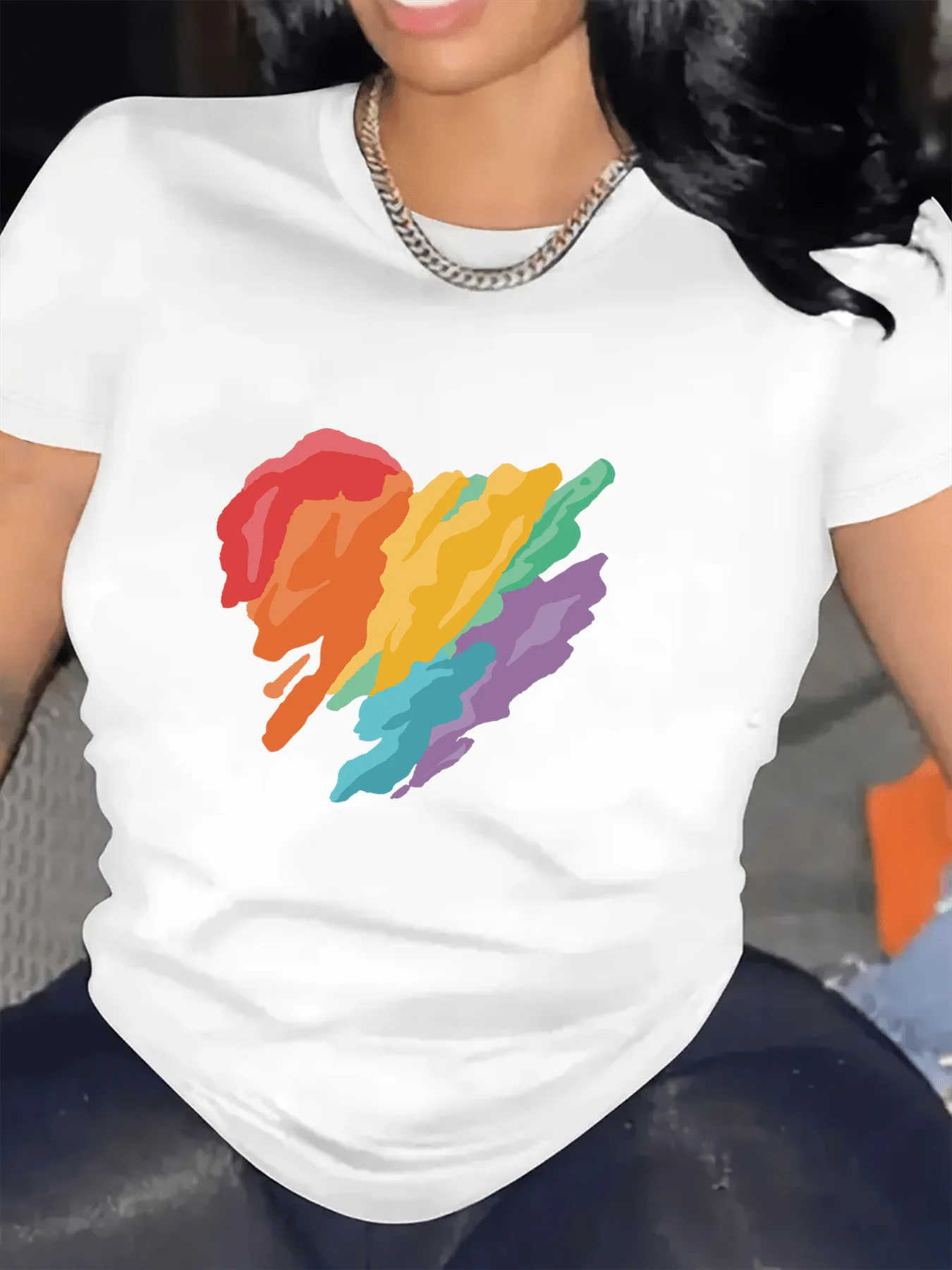 เสื้อยืดลำลองฤดูร้อนสำหรับผู้หญิง ชุดลำลอง ผ้าลายพิมพ์สนุกสนาน แขนสั้น คอกลม เสื้อผ้าลายพิมพ์