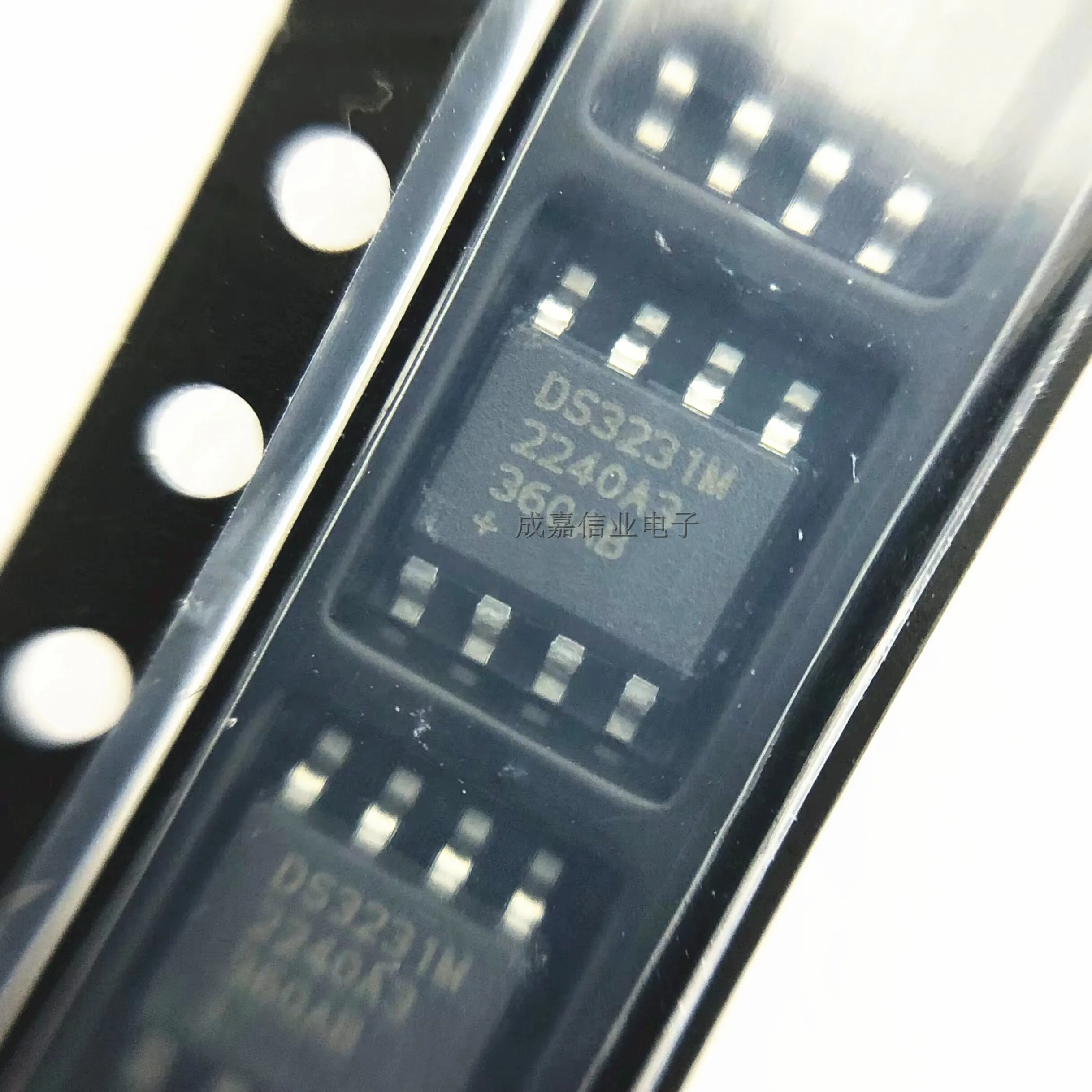 10pcs/Lot DS3231MZ SOP-8 DS3231M Real Time Clock EXTREMELY ACCURATE RTC/TCMO/MEMS 8L Operating Temperature:- 45 C - + 85 C