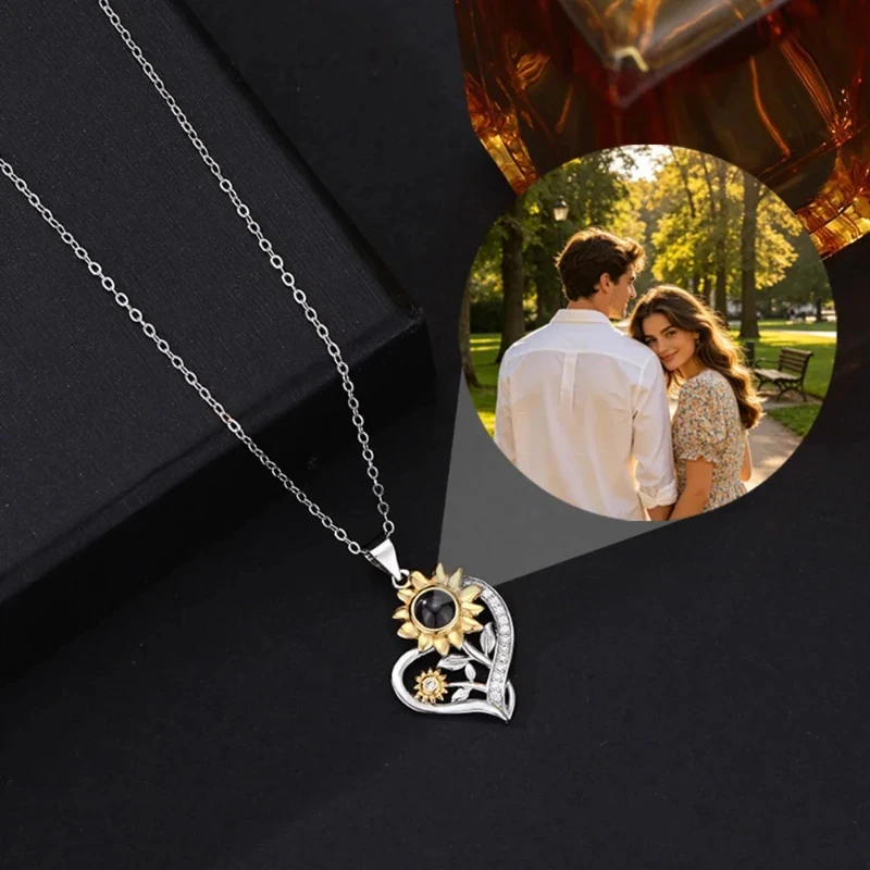 Custom Color Photo Projection Necklace Heart Sunflower Pendant Exquisite Valentine'S Day Mother'S Day Anniversary Romantic Gift