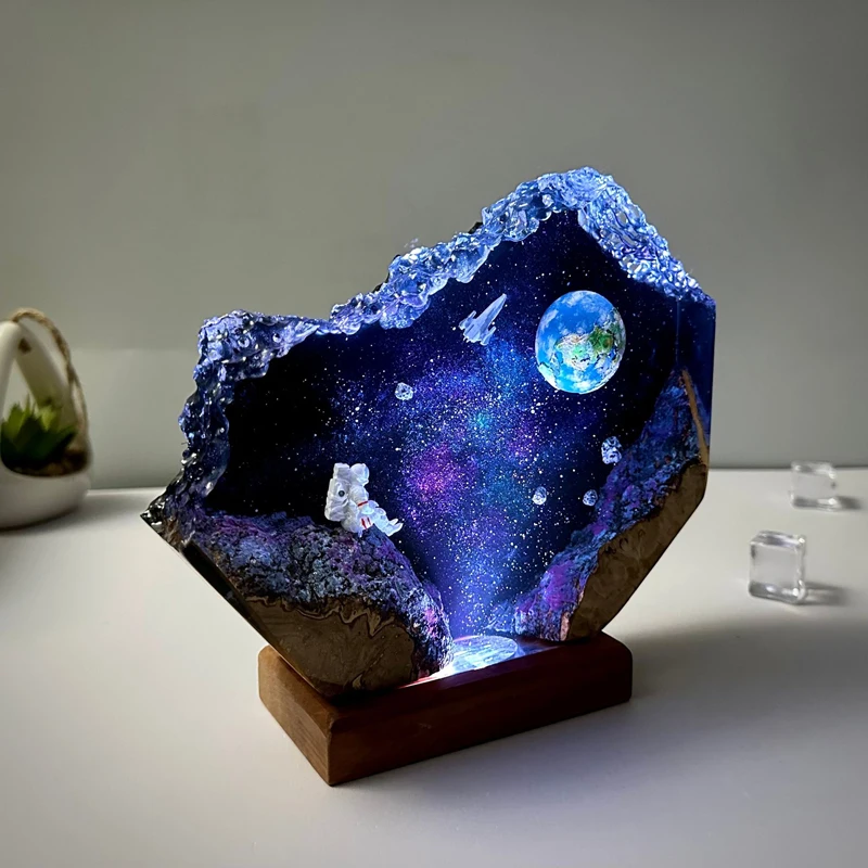 Espaço Universo Organismo Resina Mesa Luz, Creactive Art Decoração Lâmpada, Terra Astronautas Tema, Luz noturna, USB Charge