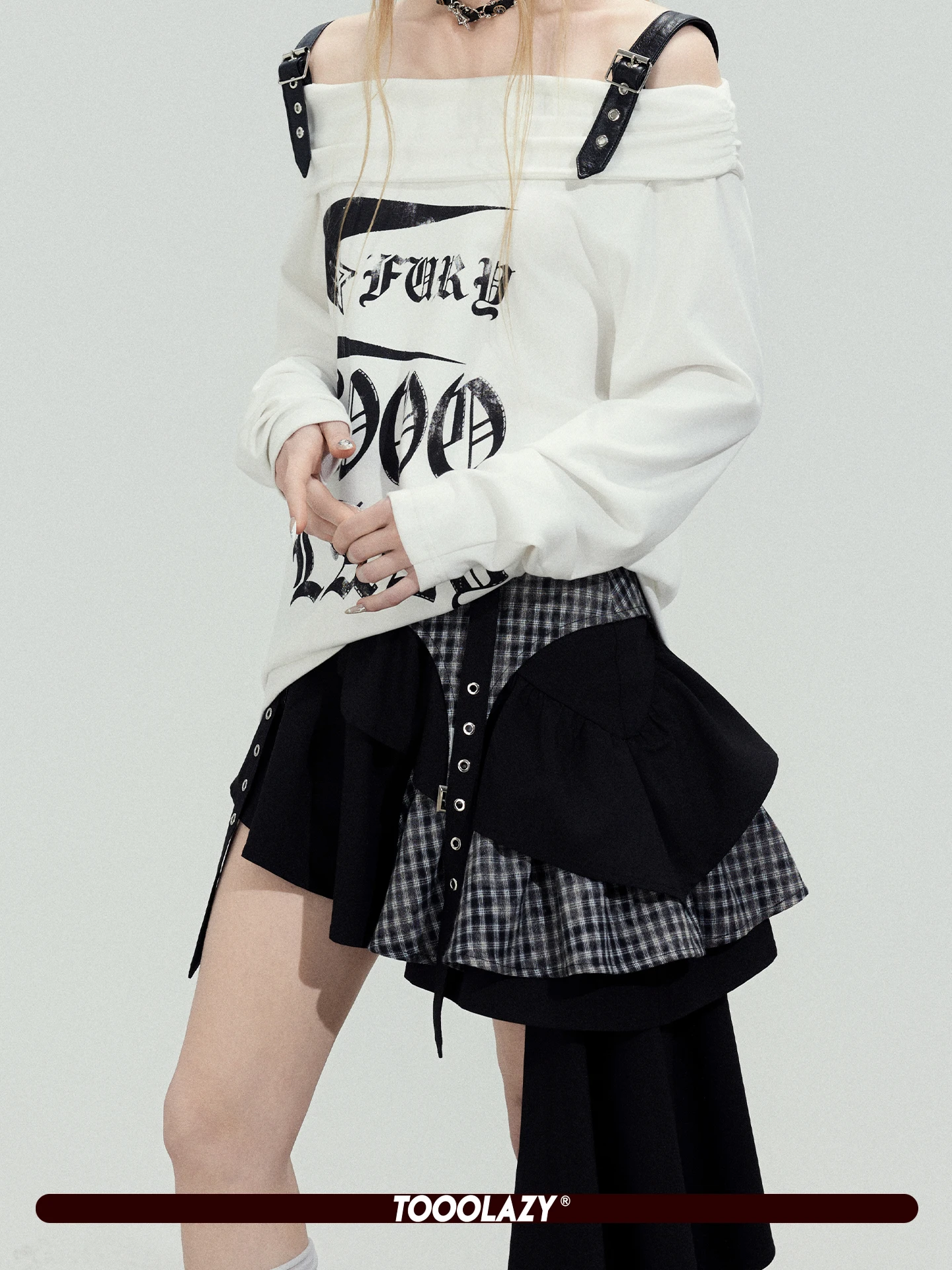 

Юбка-полусолнце TOOLAZY в черную клетку, весна-лето, новый стиль, асимметричная, с индивидуальным дизайном, комбинированная, для женщин