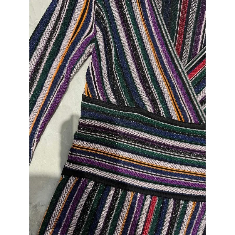 2025 فساتين متوسطة الطول بأكمام طويلة وطباعة مخططة باللون البني والأصفر والأحمر عالية الجودة