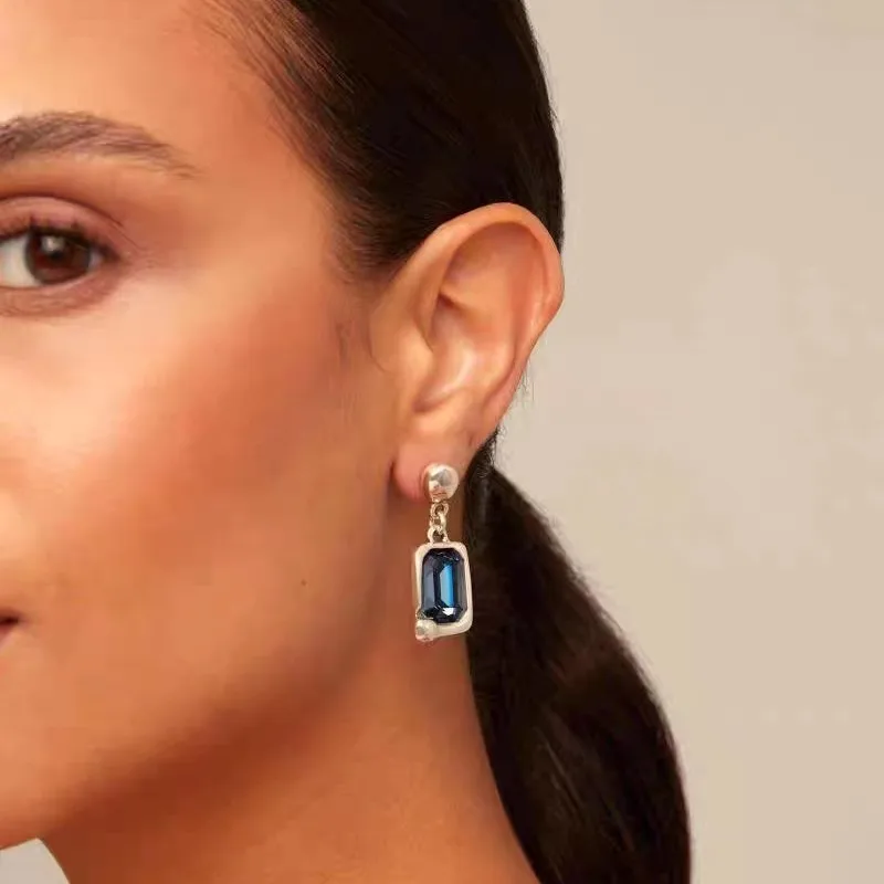 2023 New UNOde50 European and American Fashion Exquisite High Quality Gem Trend Women's Earrings Jewelry Gift Bag