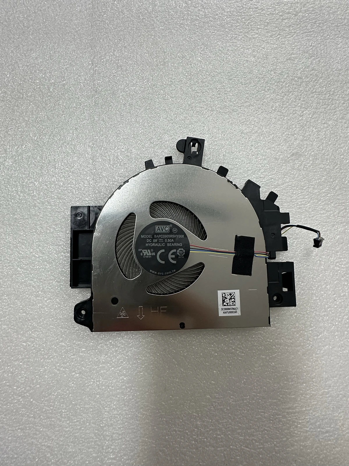 

Подходит для оригинального вентилятора ноутбука IdeaPad 3, BAPC0905R5HY008, 5 В, 0,5 А.