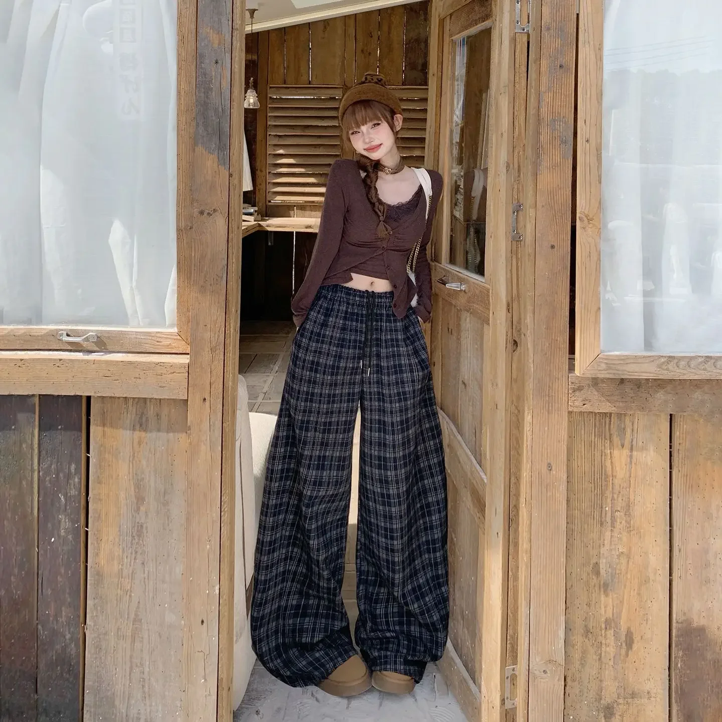 

Американские ретро-брюки с высокой талией и широкими штанинами, в клетку, на шнурке, с драпировкой, с острыми краями, повседневные, женские, новый стиль, свободный крой