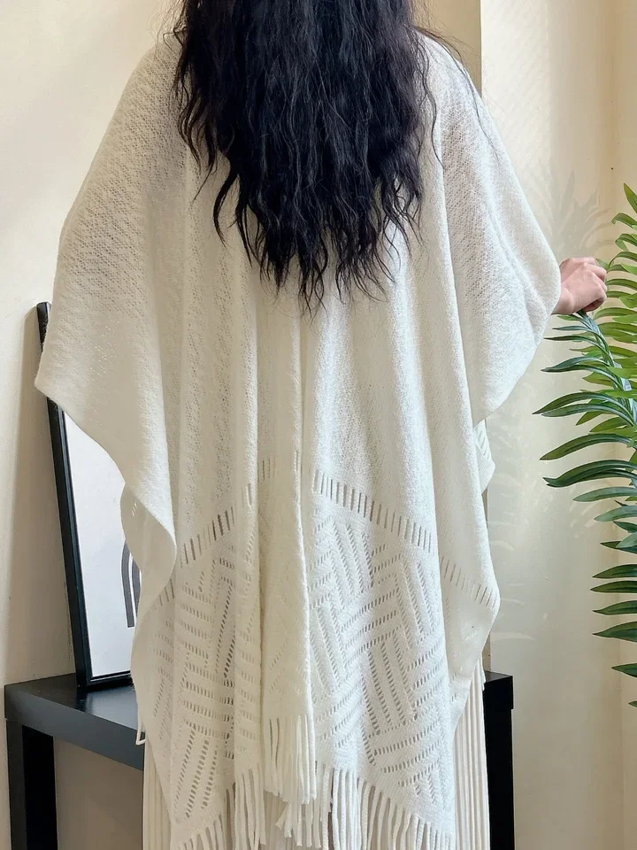 2025年夏 ホワイトレースショール レディース オフィスケープ ファッションボレロ 刺繍入り着物風カバーアップ フリンジ付き