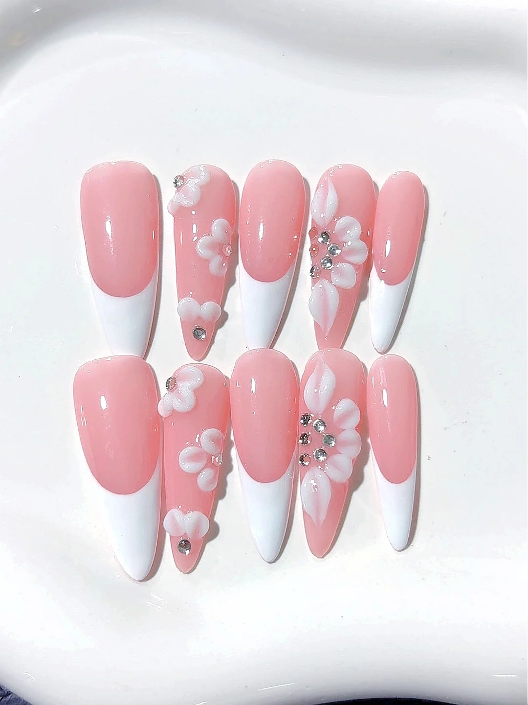 

French-Style Pink Three-Dimensional Flower Fashion Nail Art (C382)