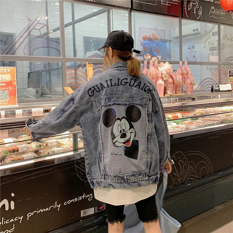 Giacca di jeans autunnale 2026 da donna, vestibilità ampia, versione coreana, stile BF Hong Kong, con ricamo a cartone animato, versatile, top