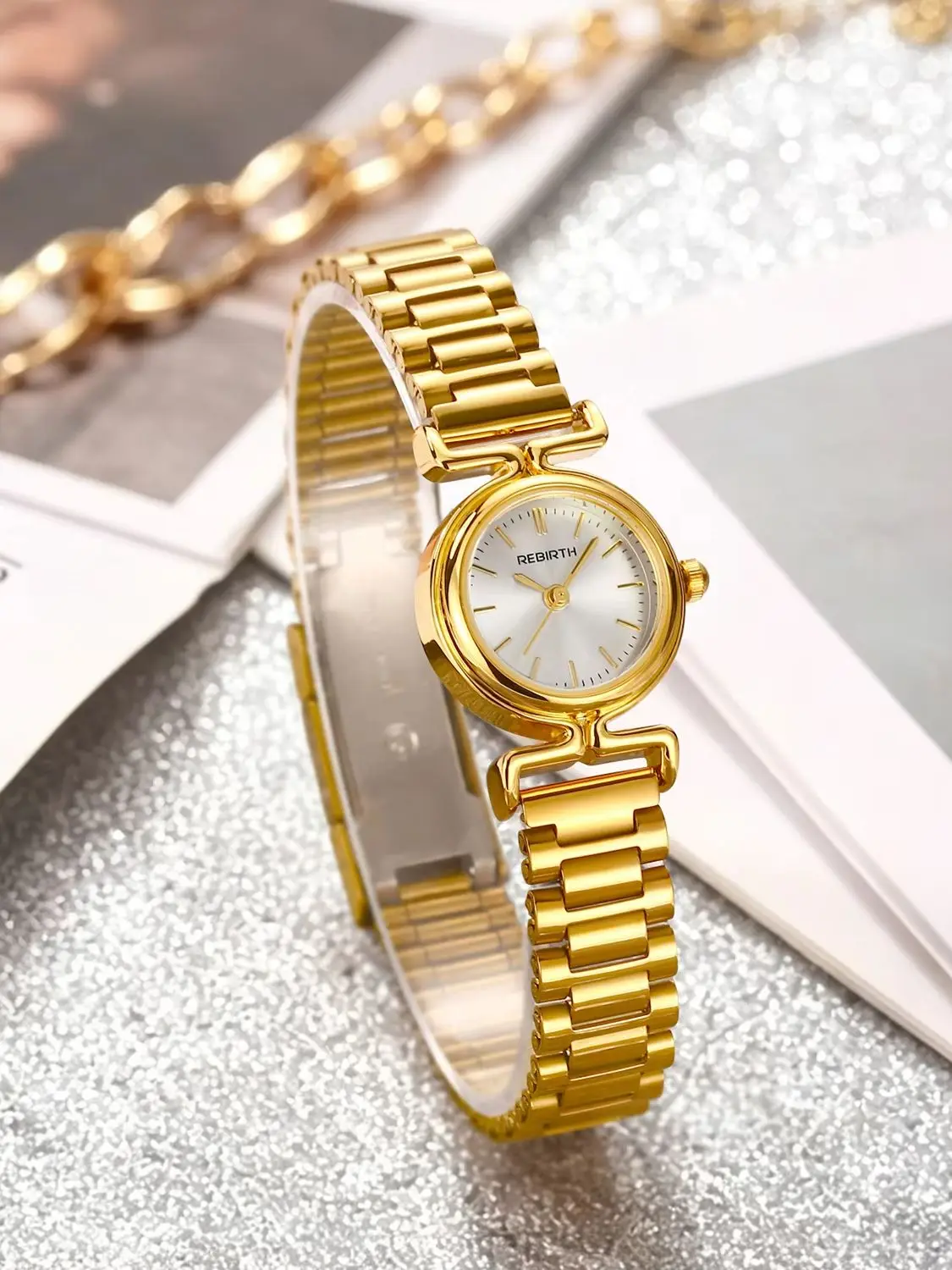 

Simple Casual Luxury Bracelet Watch
