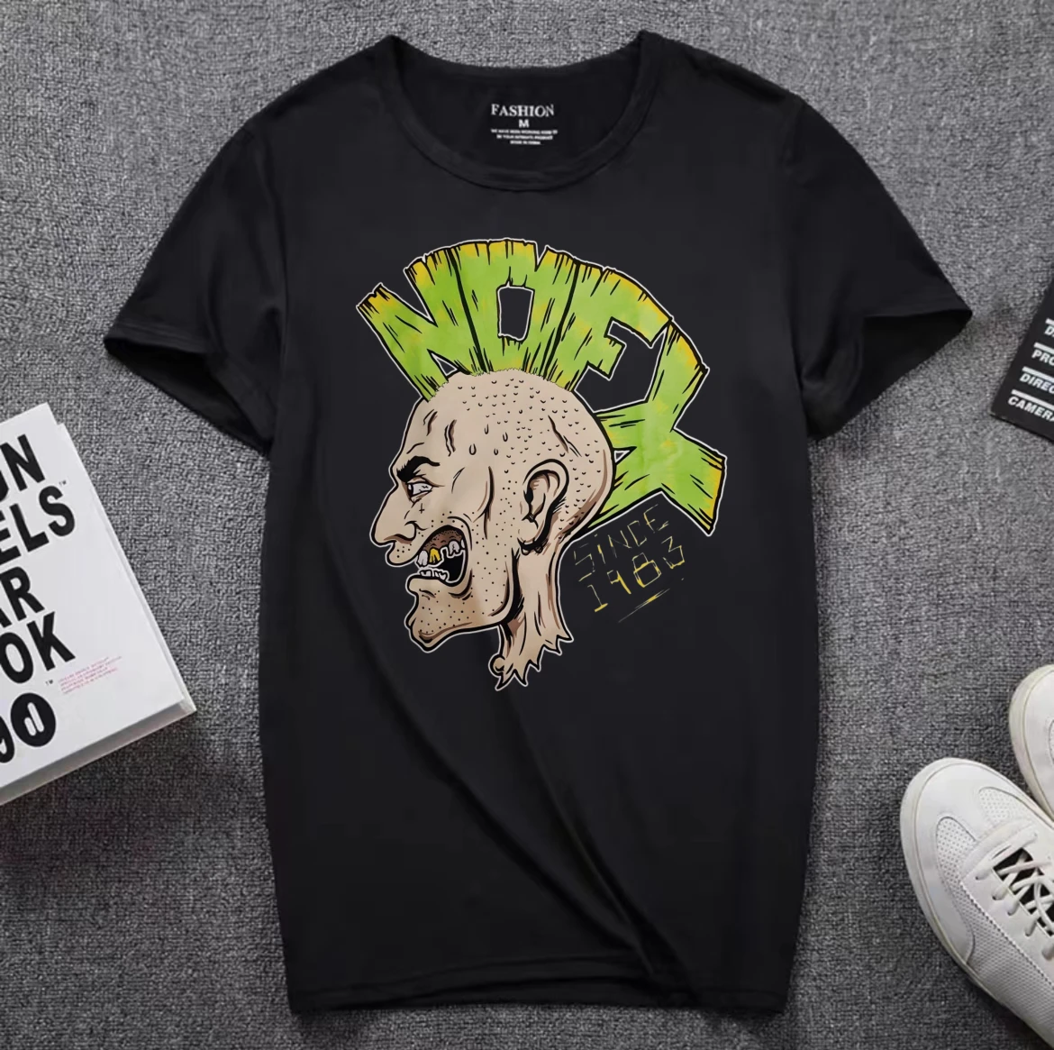 Men Black Mohawk Punk Rock T-shirt Neon Green Print Loose Fit Streetwear Tee For Music Festival Concert Daily Wear