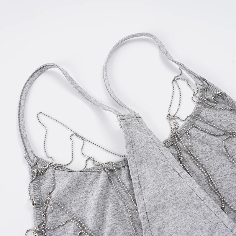 SUCHCUTE Y2K Damen Rückenfreies Tanktop U-Ausschnitt Metallketten-Ausschnitt an den Seiten Spaghettiträger Ärmellos Schlankes Party-Streetwear-Camisole – Detail 5