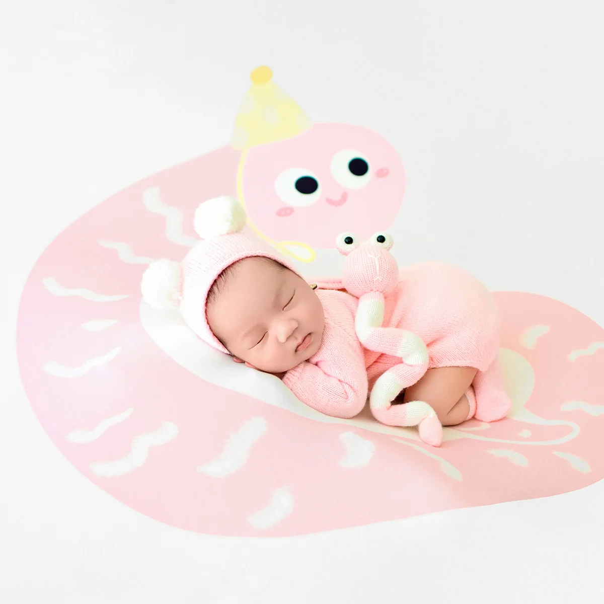 Tahun 2025 kostum fotografi bayi tema ular cantik Bodysuit rajut dengan Set topi ekor boneka alat peraga foto latar belakang ular kartun