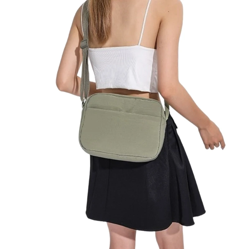 Casual Nylon Shoulder Bag for Women Lightweight Shoulder Bag with Zipper Closure