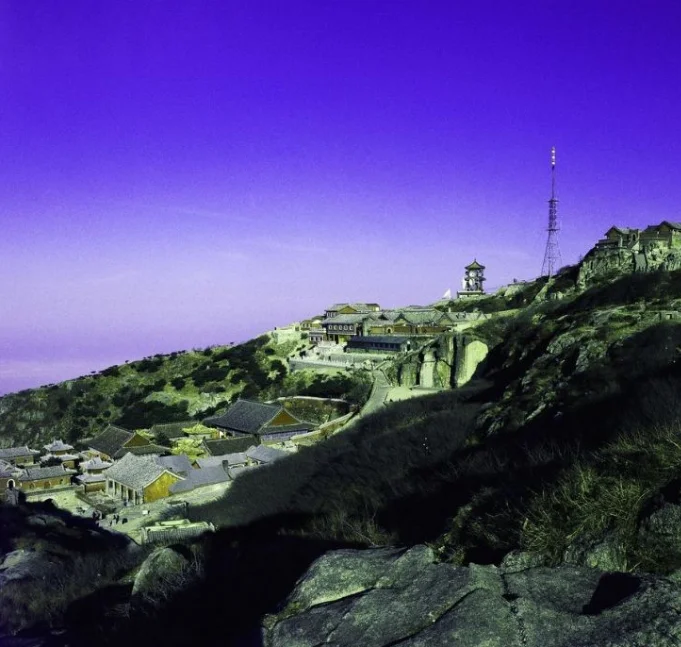 

Высокоскоростной радиоуправляемый автомобиль в масштабе 1:18, внедорожный пикап с дистанционным управлением и функцией скалолазания, гоночная модель Rock Crawler, для взрослых