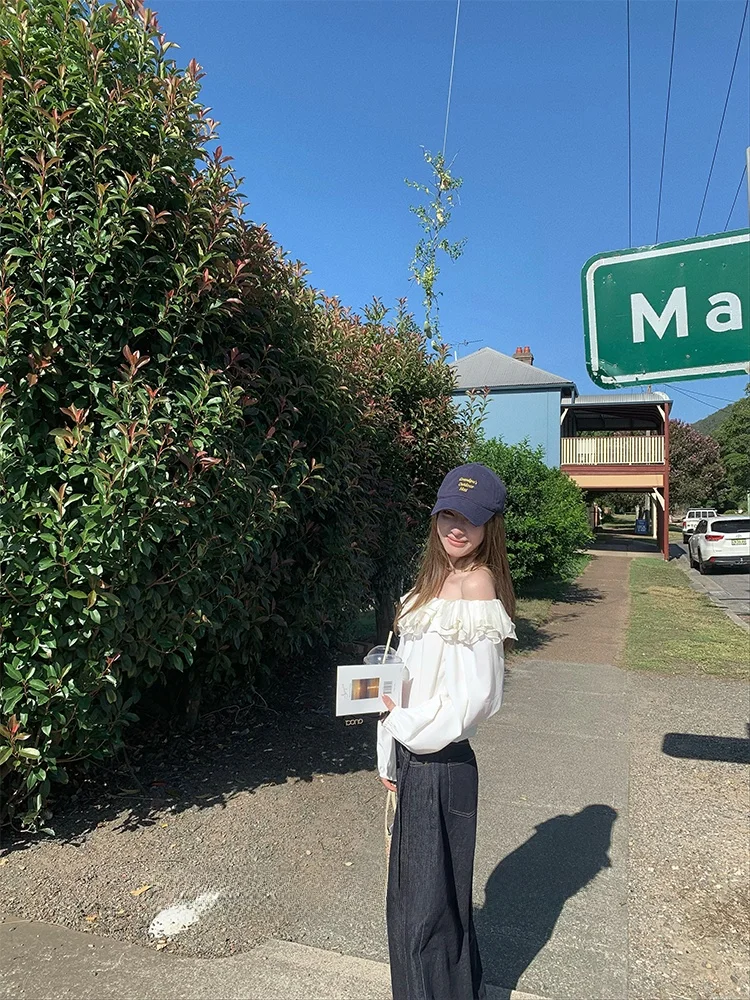 

Белая женская блузка с длинным рукавом на одно плечо, весна-лето, новинка, дизайн в корейском стиле, свободный крой, из смесового хлопка