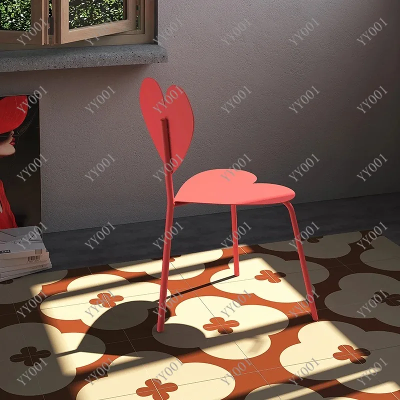 Heart Shaped Red Chair Metal Stool Modern Art Display Photography Prop Home Cafe Furniture view 2