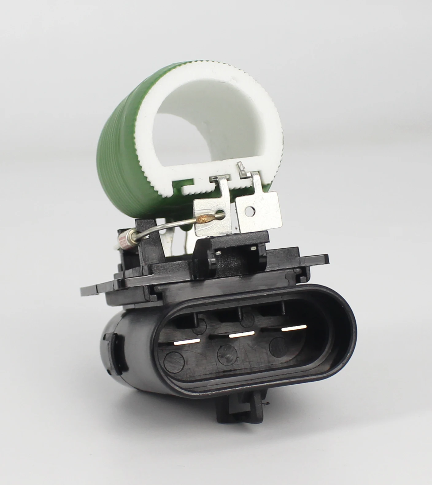 

Blower Motor Resistor Fit Vauxhall Corsa D 05-14 Grande Punto 05-10 OEM:55704057, 55703589, 1341919, 1341641