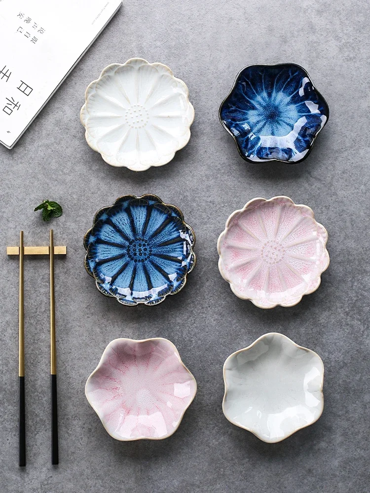 4.5 Inch Chinese Ceramic Refreshments Plate  Spice Dish Dessert Plate Dipping Sauce Multi-purpose Ceramic Storage Tray view 2