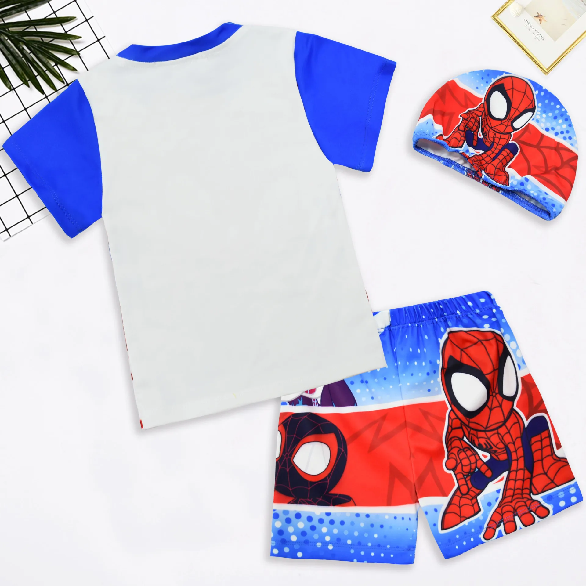 2024 Three-piece Set Spiderman Print Swimsuit Children\'s Hot Spring Beach Swimsuit Swim Trunks Sportswear for Boys Swimwear