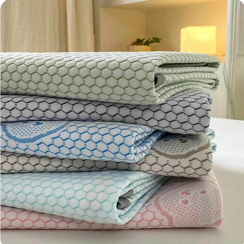 Ice Bean Bear Jacquard Sheet Bed Mat 3 Pcs Set Folding Cool Feeling Thin Cushion for Summer Lightweight Pure Color Sleeping Pad