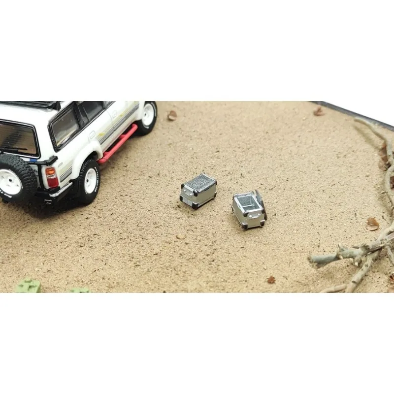 1: 64 Handmade Camping Outdoor Sports Equipment Refrigerator Refrigerator Off Road Vehicle Model Pickup YY019