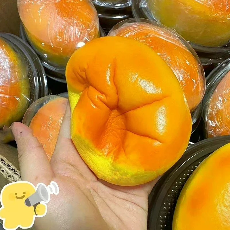Creative Simulated Steamed Cake Slow Rebound Pinch Decompression Vent Toy Squish Slow Rising Relief Stress Toy For Children Gift