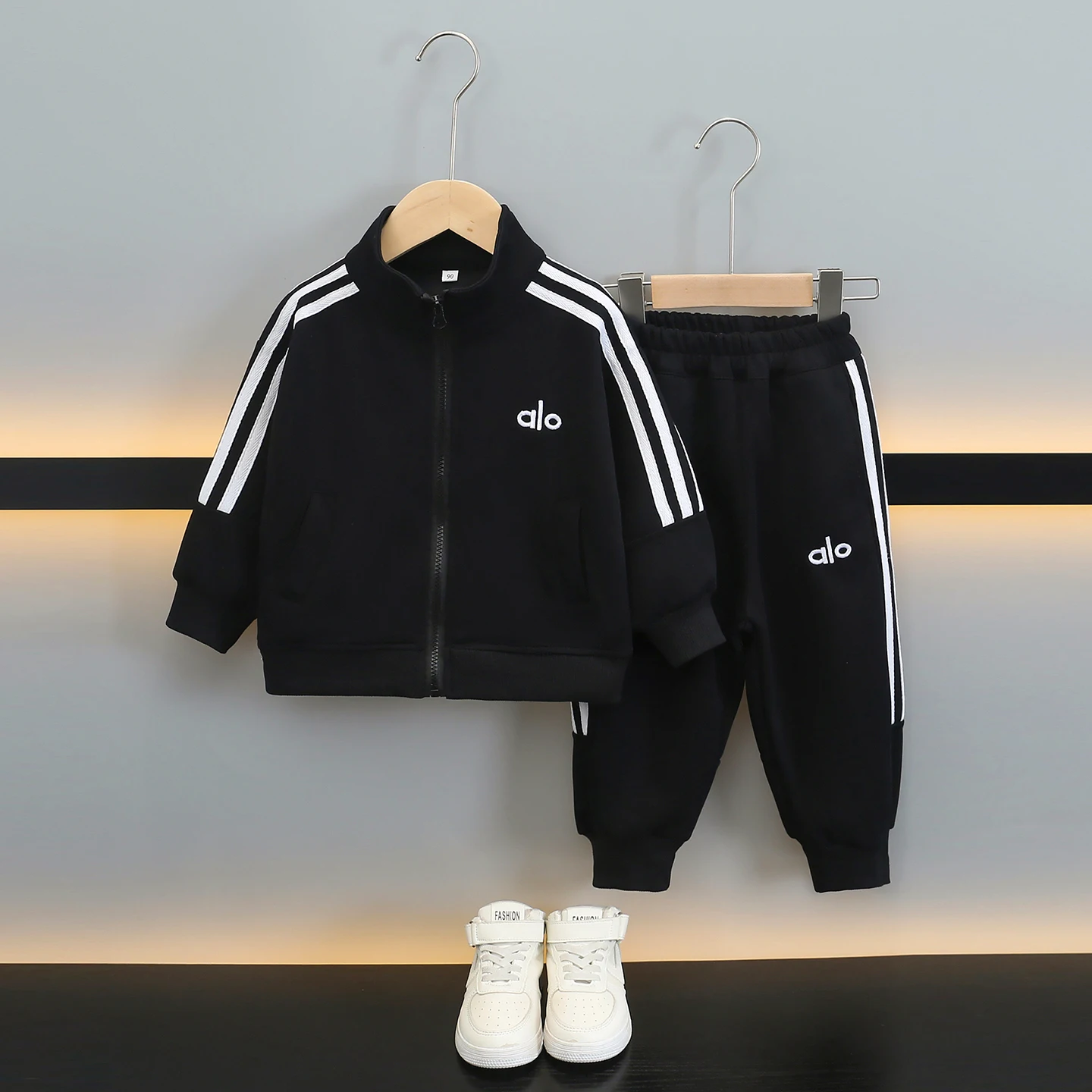 

Cool Boys Sportswear Set Autumn New Sle Casual Baby Boy Trendy Two-Piece Cotton Long Sve Jaet And Pants Outfit for Teens