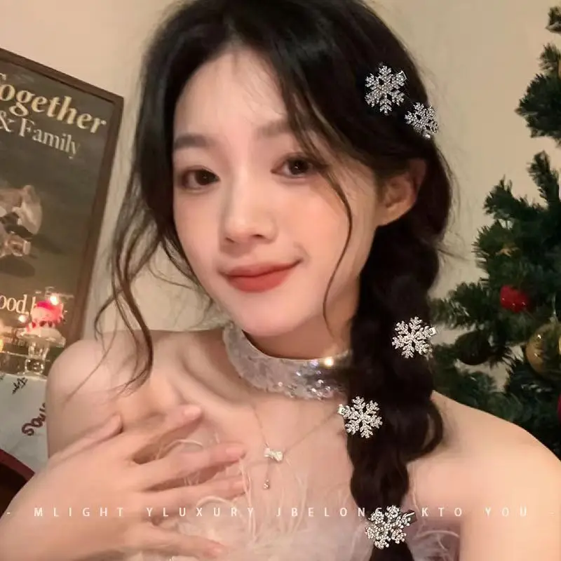 2pcs Sliver Snowflake Hair Clip Women Girls Sweet Bangs Side Clip Glitter Shiny Edge Hairpins Christmas Xms Headwear