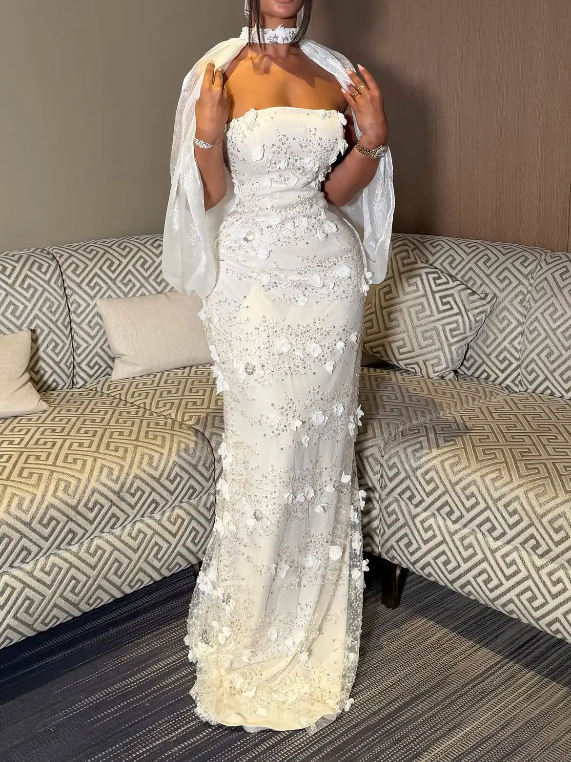 Luxury White Wedding Dresses Women Strapless Beaded 3D Floral Mermaid  Sheer Cape Sleeve Rhinestone Bridesmaid Dress 2026