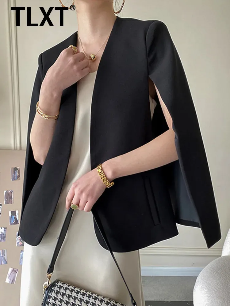 

TLXT Elegant Women's Cape Design Blazer V Neck Open Stitch Sleeveless Loose Commute Coats Female Summer 2025 New XK1262