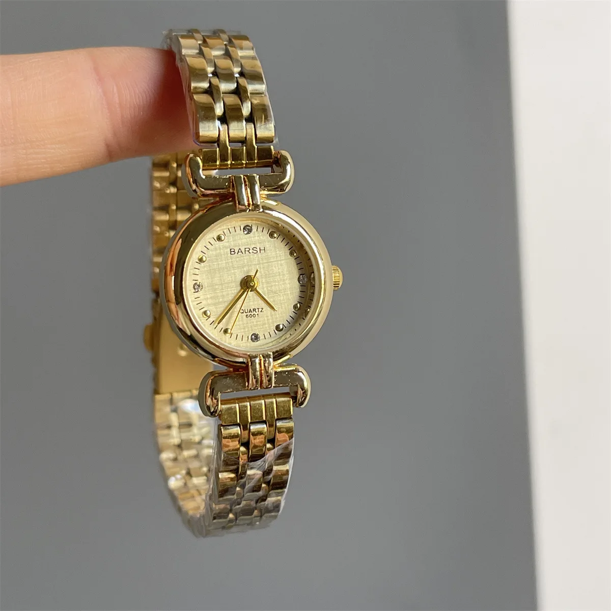 Famous Brand Women Watch Small Dial Gold Watch Luxury Gift Quartz Wristwatches Dropshipping Stainless Steel Strap Clock Female