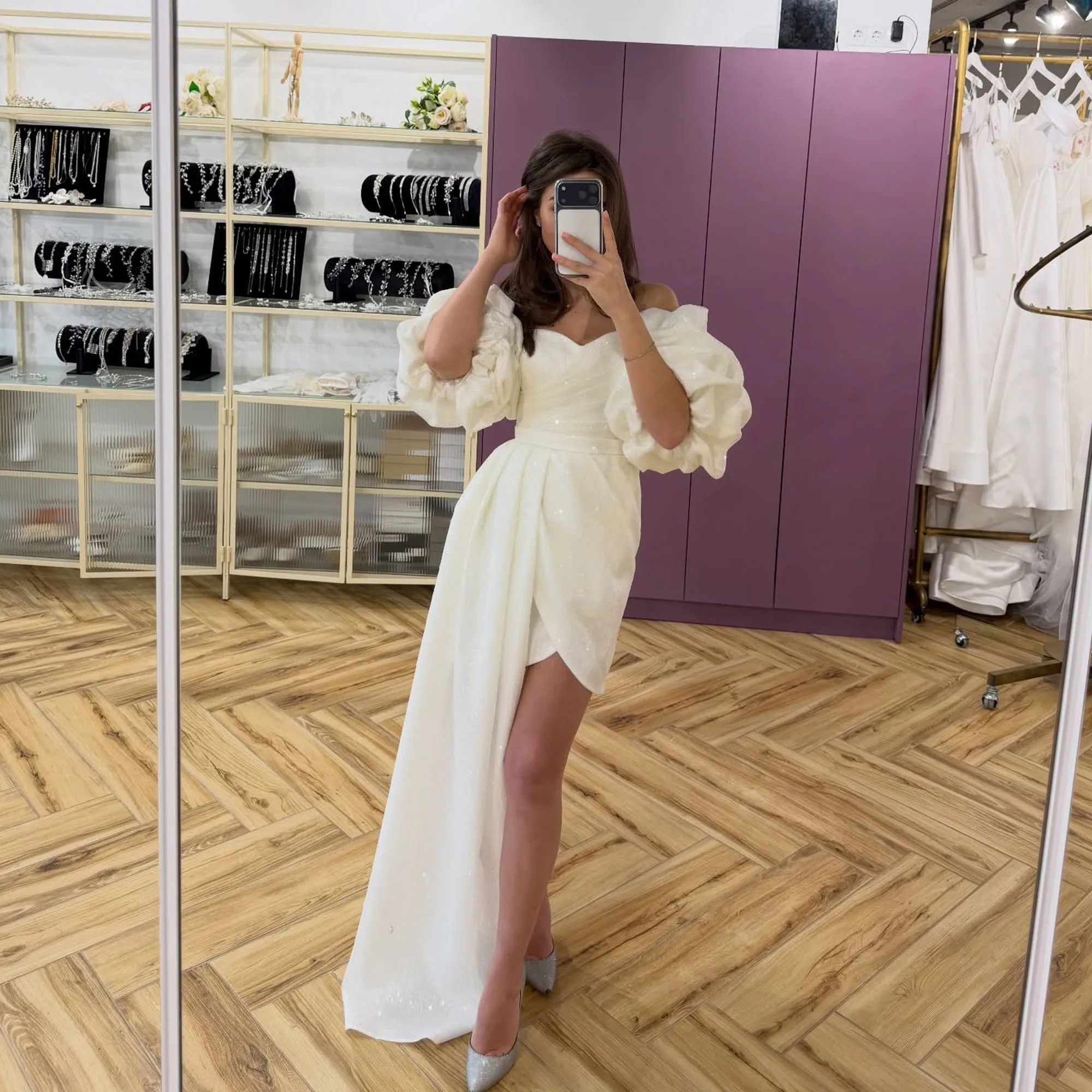 

Shiny Strapless Wedding Gowns Detachable Puff Sleeve Straight Bride Mini Dress Short Reception Dresses For Weddings Customized