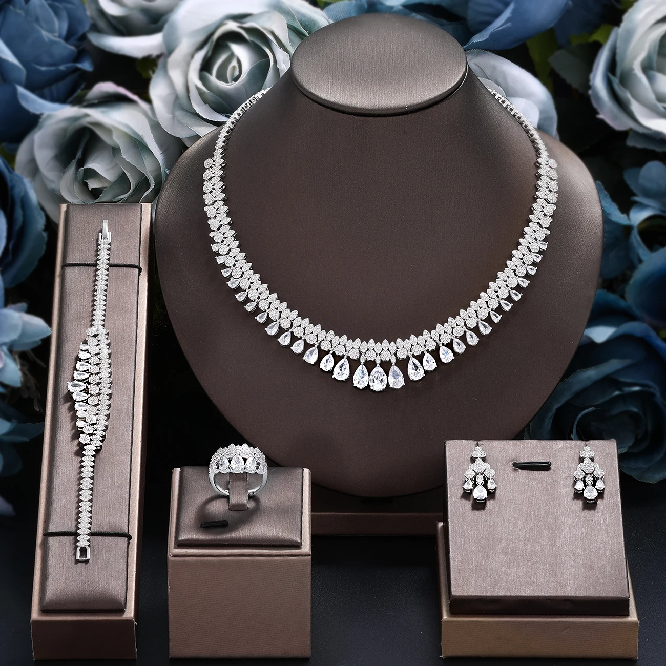 

2024 Best Selling 4-Piece Bridal Wedding Jewelry Set Dubai Nigeria Jewelry Set Women's Wedding Party Accessories Design