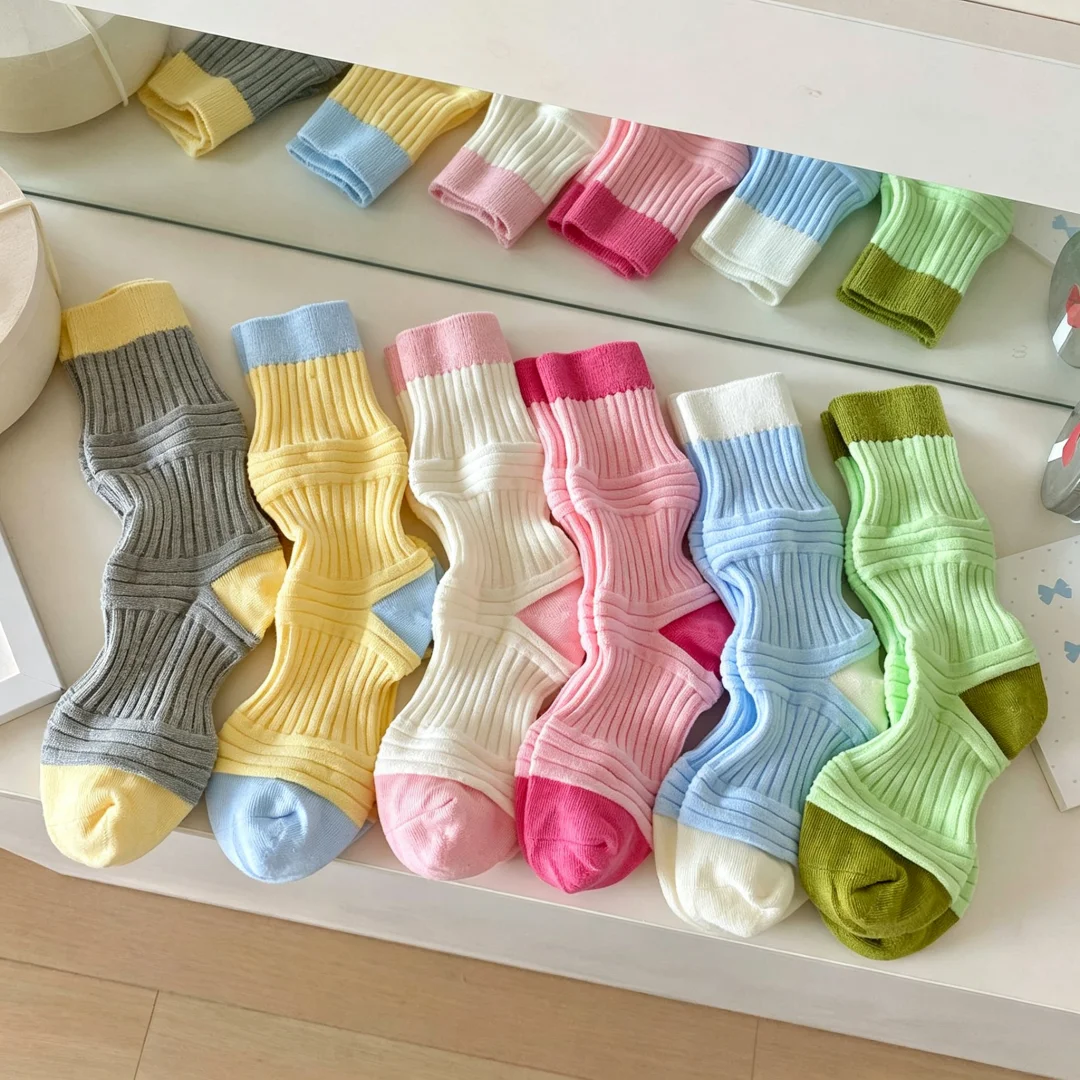 3 Random Pairs of New Japanese-Style Trendy Dopamine Cute Lantern Socks with Color-Blocking and Waist-Cinching Mid-Calf Design