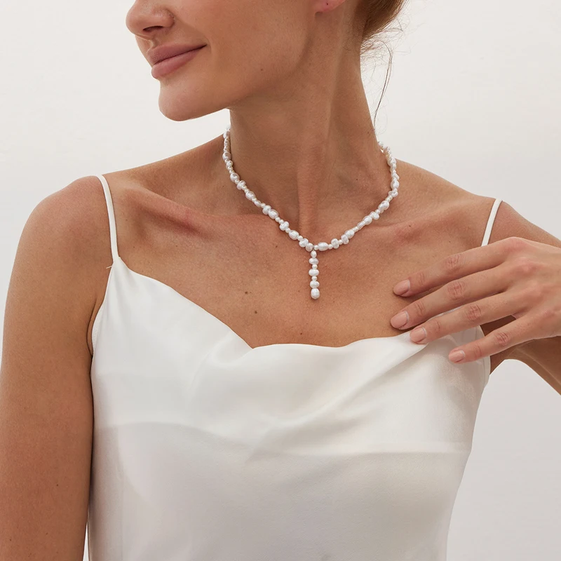 Baroque Irregular Bean Pearl Beaded Necklace Niche Commuter Collarbone Chain Fashion Elegant Jewelry For Women