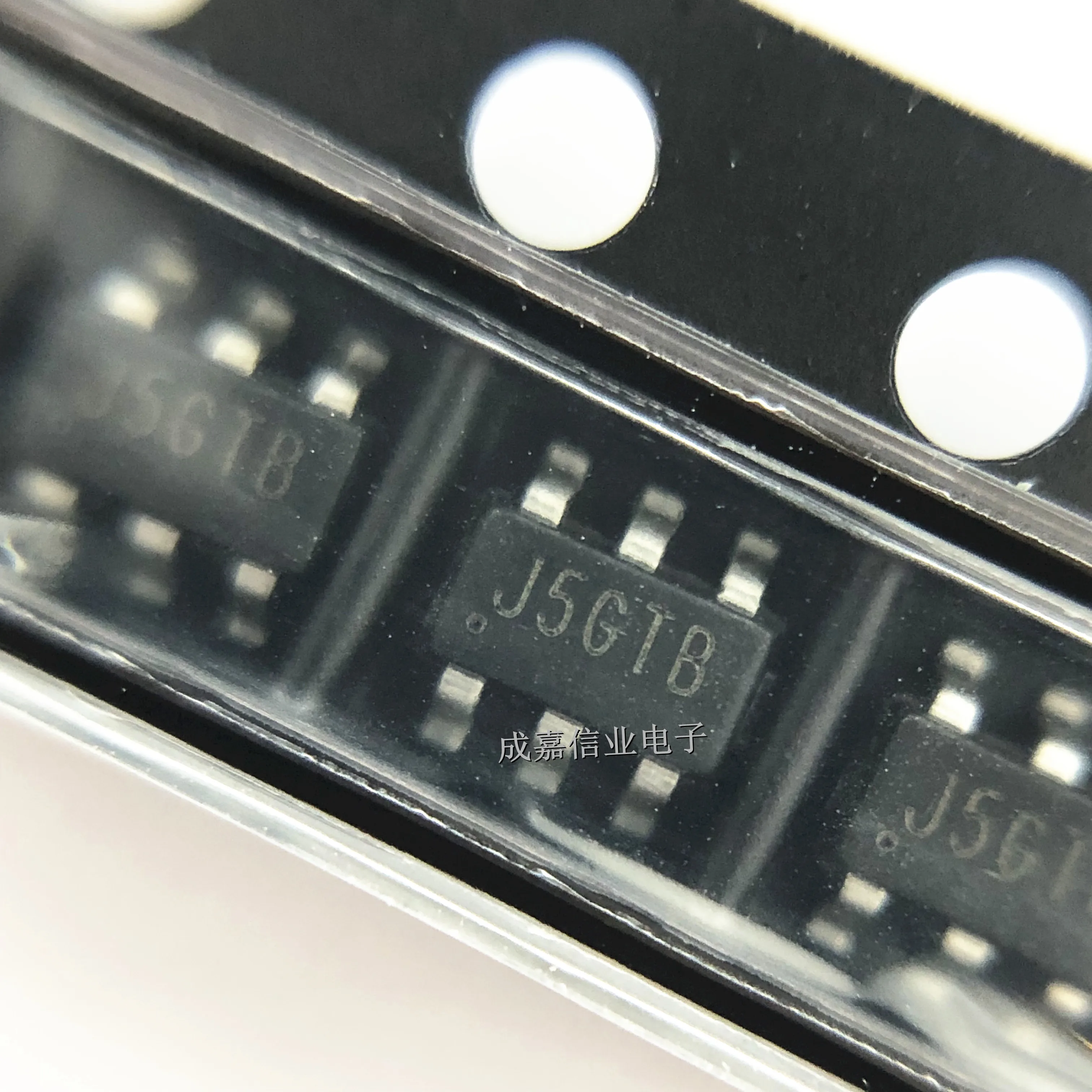 10 unids/lote SM8102ABC SOT-23-6 marcado; J5 respuesta eficiente y rápida 2.0A 18V regulador de voltaje síncrono de entrada