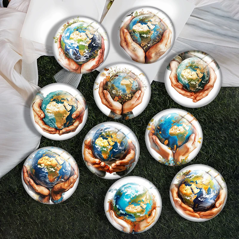 

Earth in Human Hands 12mm/18mm/20mm/25mm Round photo glass cabochon demo flat back Making findings