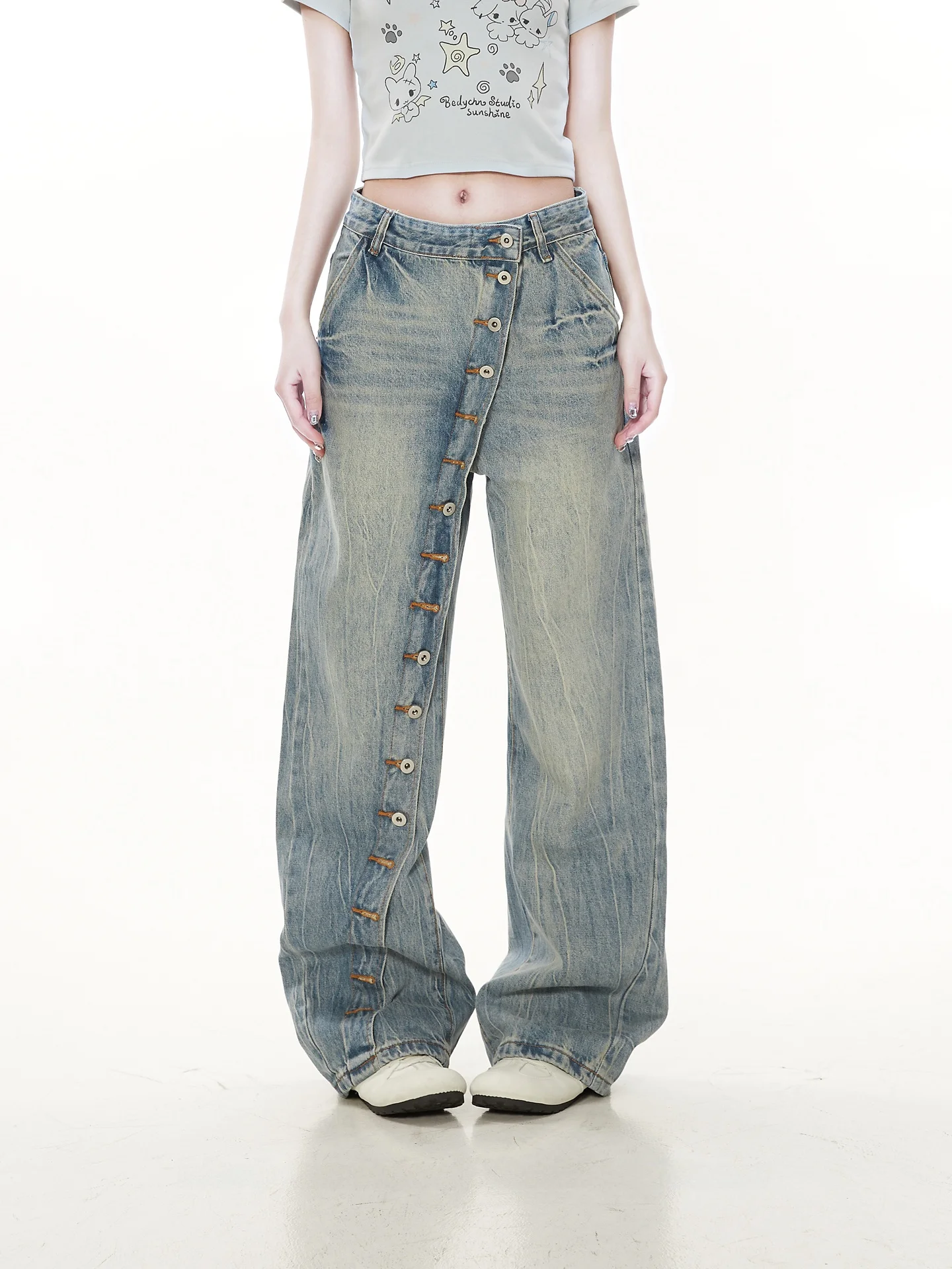 

Женские джинсы свободного кроя в стиле ретро с американским дизайном, пуговицами и эффектом потертости, из хлопка, с естественной линией талии, дышащие, для весеннего сезона