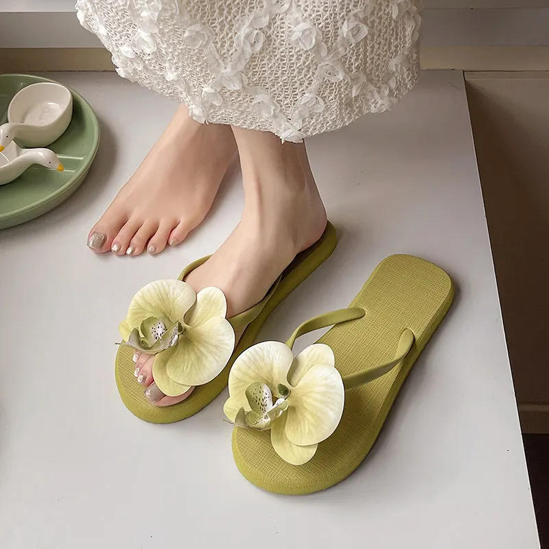 

Women's Green Flat Flip Flops with 3D Orchid Decor Open-toe Slippers Cute Summer Beach Sandals for Casual Wear & Vacation