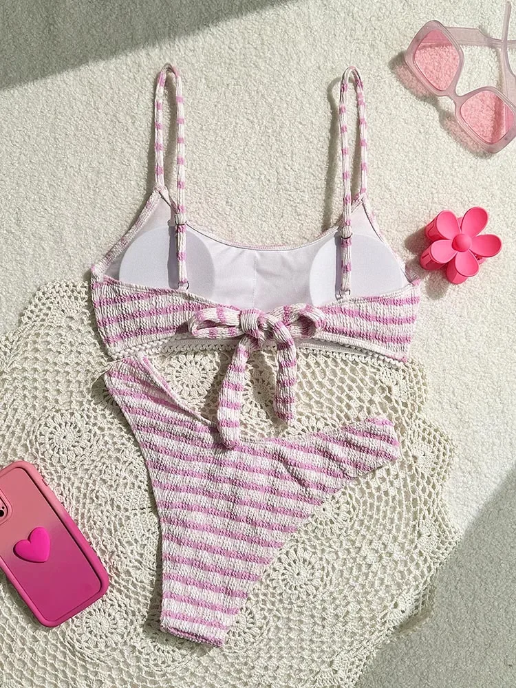 Maillot de bain rose sexy à rayures, ensemble deux pièces fendu, bikini à lacets, vêtements de plage, nouvelle collection été 2024