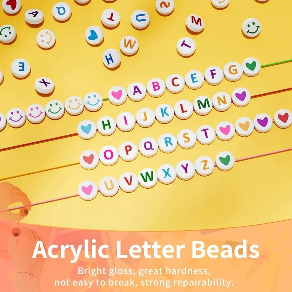 800 قطعة من خرز الحروف للصنع، 28 نمطًا و8 ألوان من خرز الحروف الأبجدية، وخرز وجه ملون وفاخرة على شكل قلب