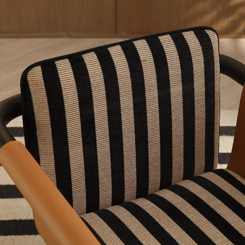 Saddle Leather Dining Chairs Luxury Comfortable Party Accent Dining Chairs Advanced New Style Home Furniture Silla Comedor Lscy