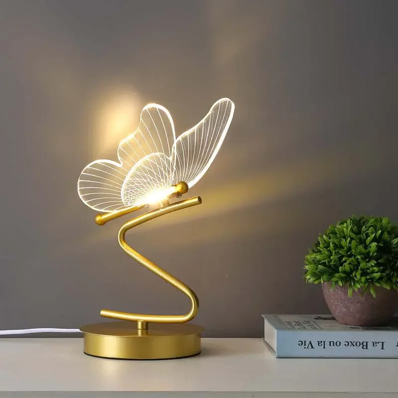 Modern Popular Instagram Butterfly Lamp Bedroom Creative Living Room Simple And Luxurious Italian Style Design Desk Lamp