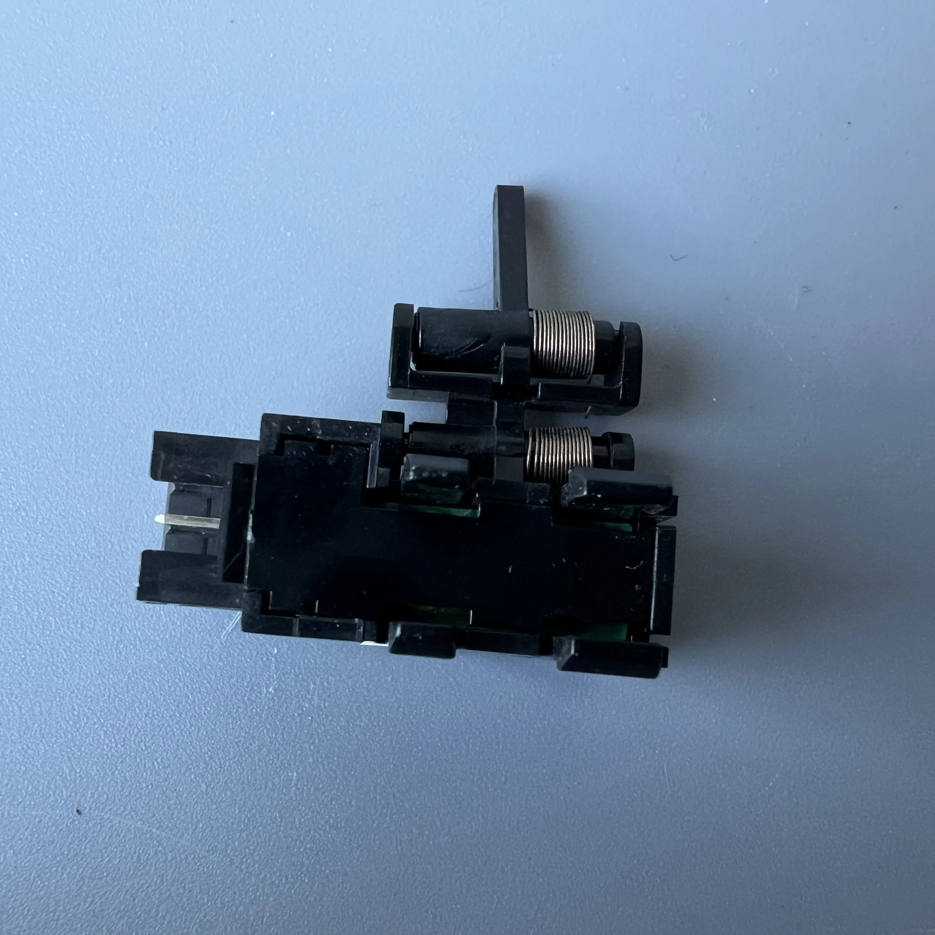 เซ็นเซอร์ใหม่เอี่ยม ของแท้ รุ่น 146S0064 สำหรับเครื่องมินิแล็บ FUJI frontier 550/570